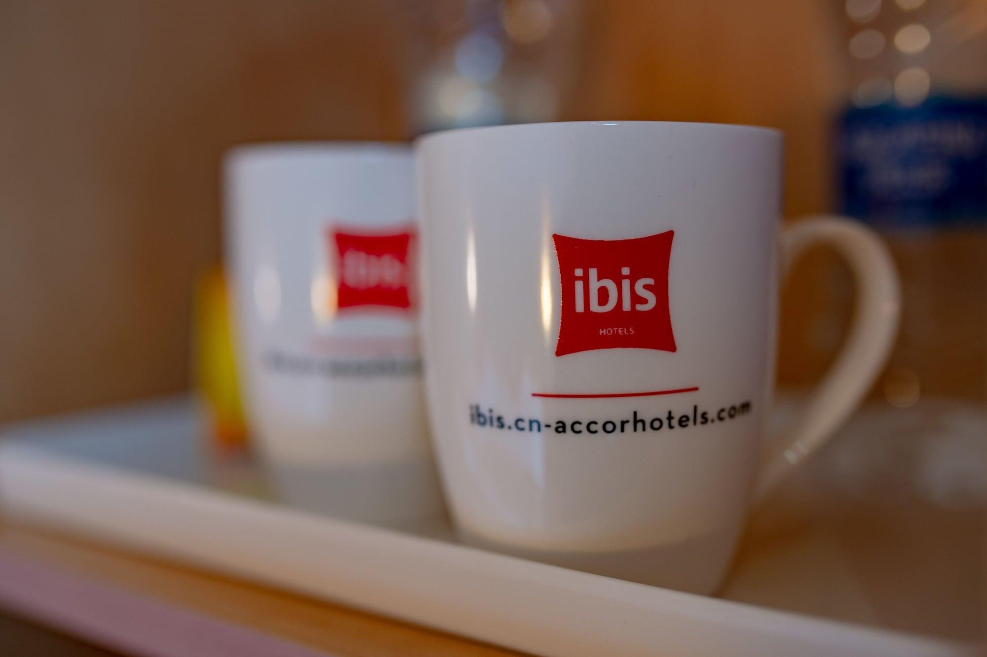 Ibis Hangzhou Huanglong Sports Center Hotel Exterior photo